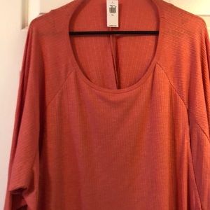 Nursing shirt - side slit. New